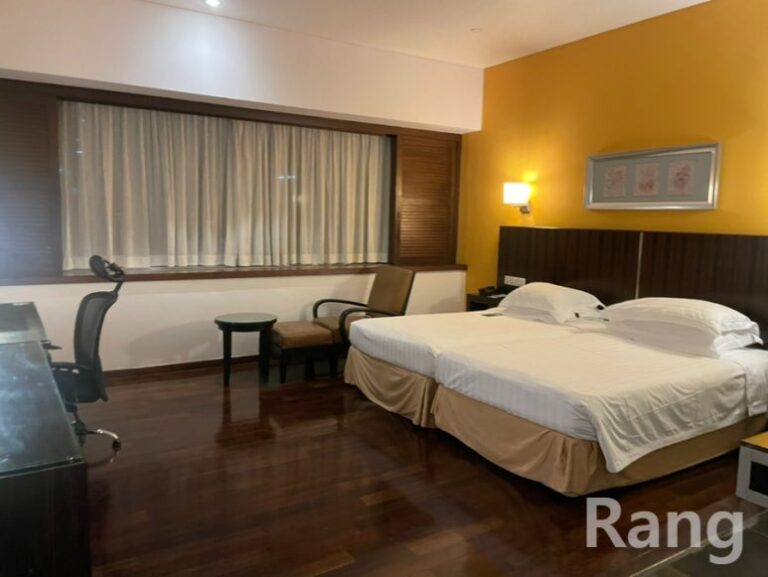 Furama_Riverfront_Singapore