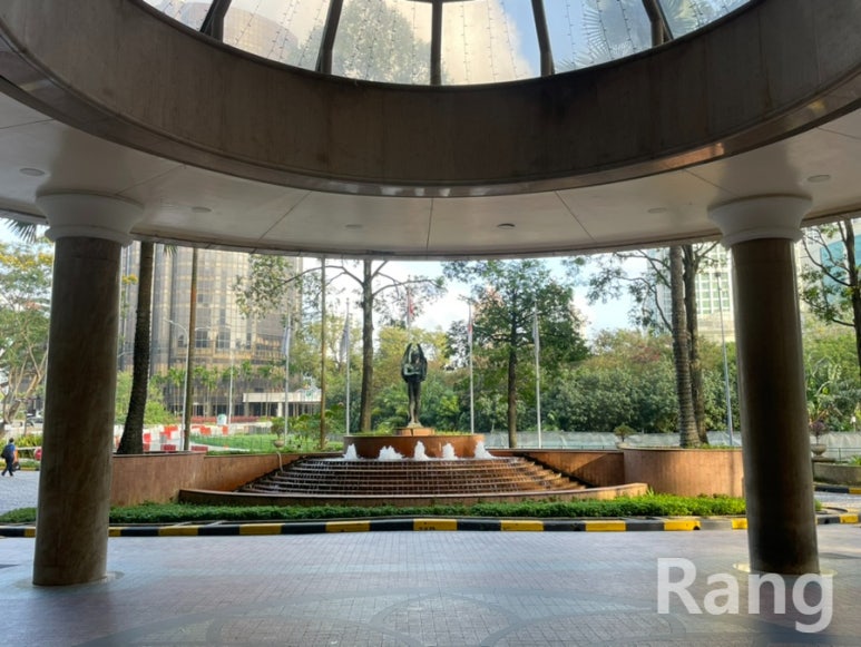 Furama_Riverfront_Singapore