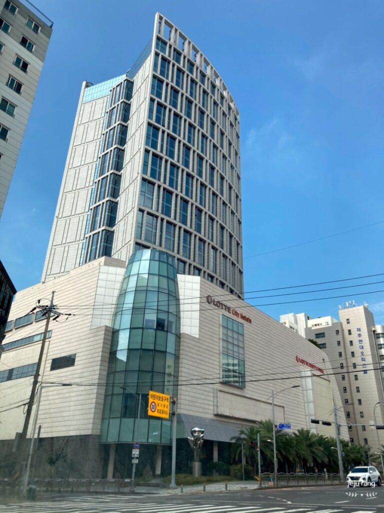 Lotte City Hotel Jeju 4