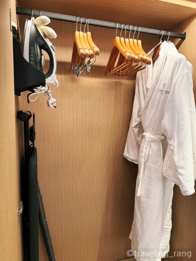 Sheraton Johor Bahruf closet