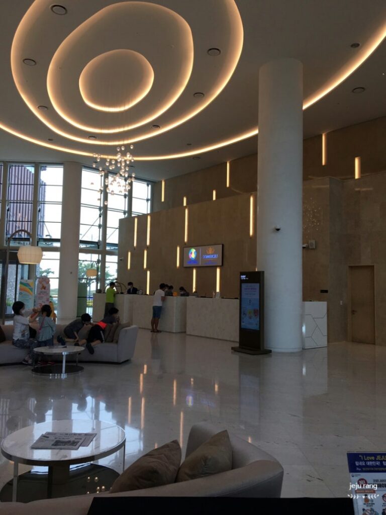 Somerset Jeju Shinhwa World Hotel1 1