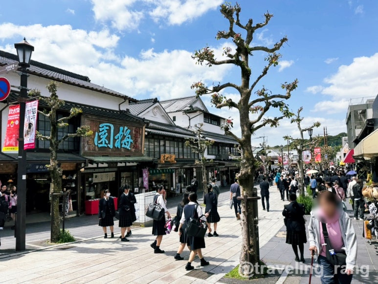 sando approach street to Dazaifu Tenmangu Fukuoka
