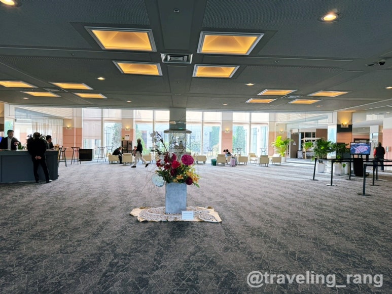 Mercure Munakata Resort lobby