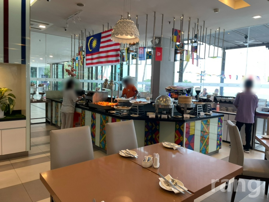 Mercure Penang Beach breakfast 3