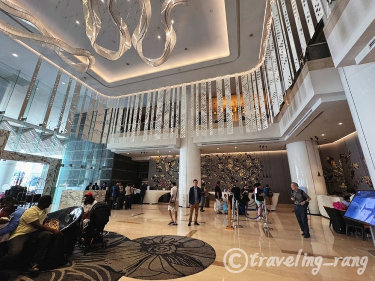 Pullman Kuala Lumpur City Centre lobby