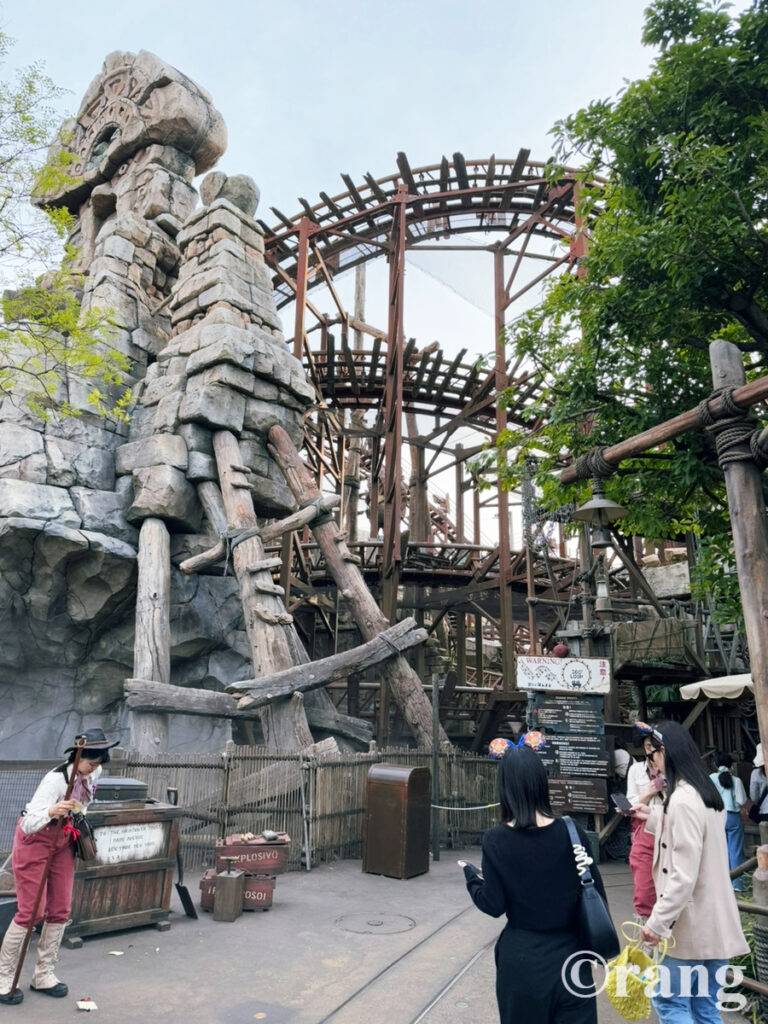 Tokyo Disney sea Raging Spirits