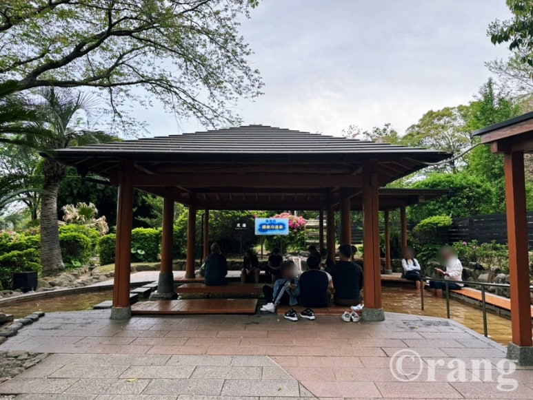 Free foot bath at Umi Jigoku Beppu hot spring park