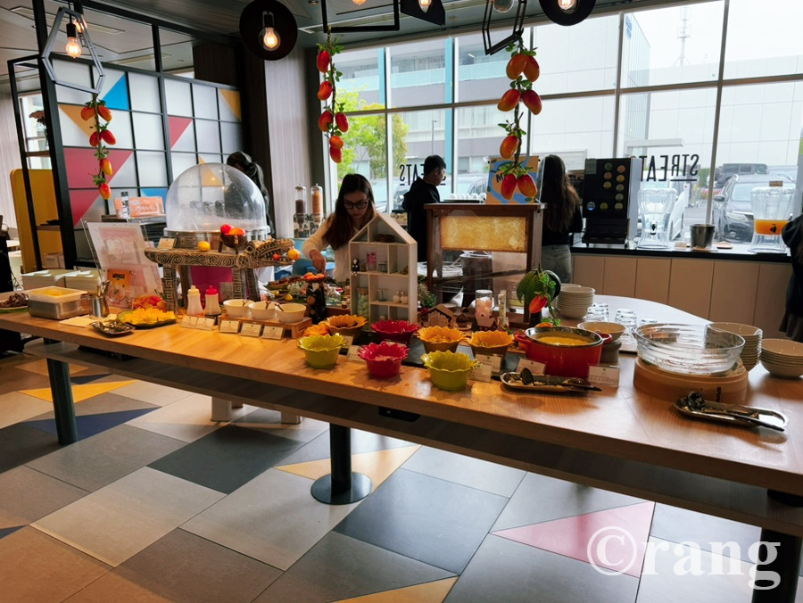 ibis Styles Tokyo Bay breakfast 2