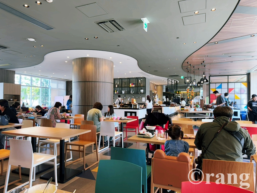 ibis Styles Tokyo Bay breakfast