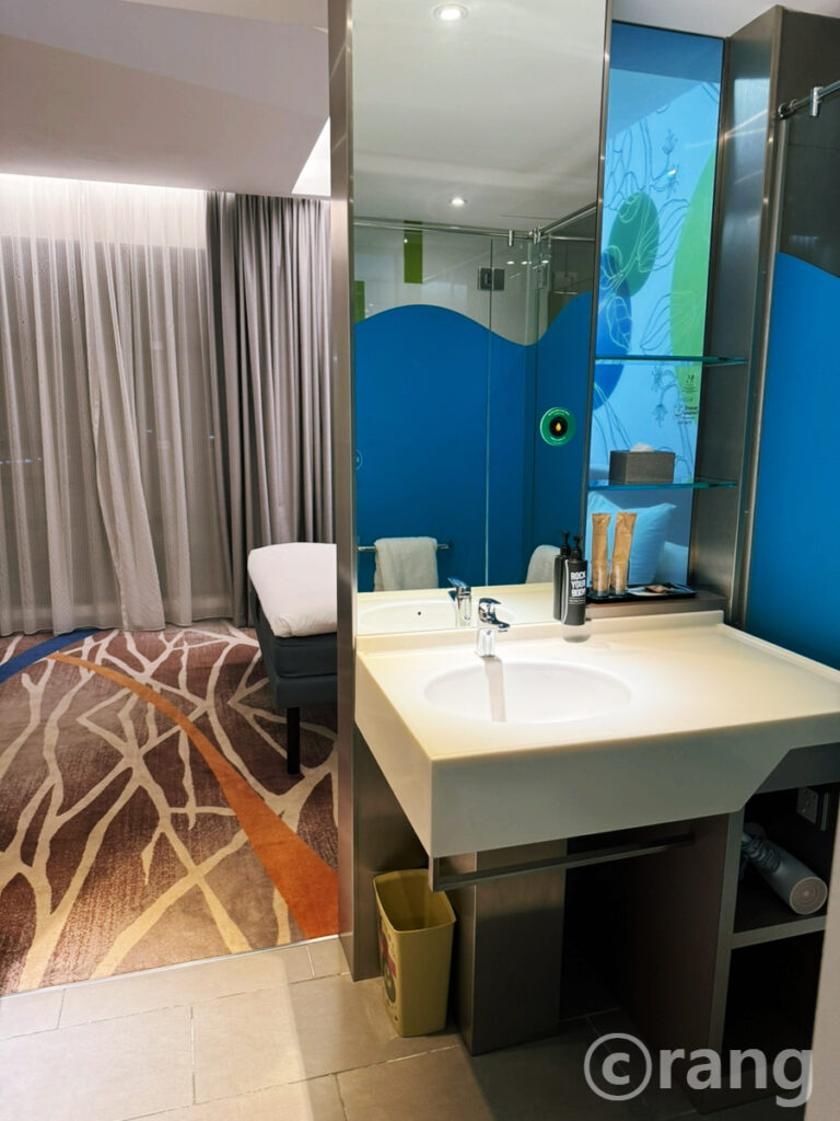 ibis Styles Johor bathroom